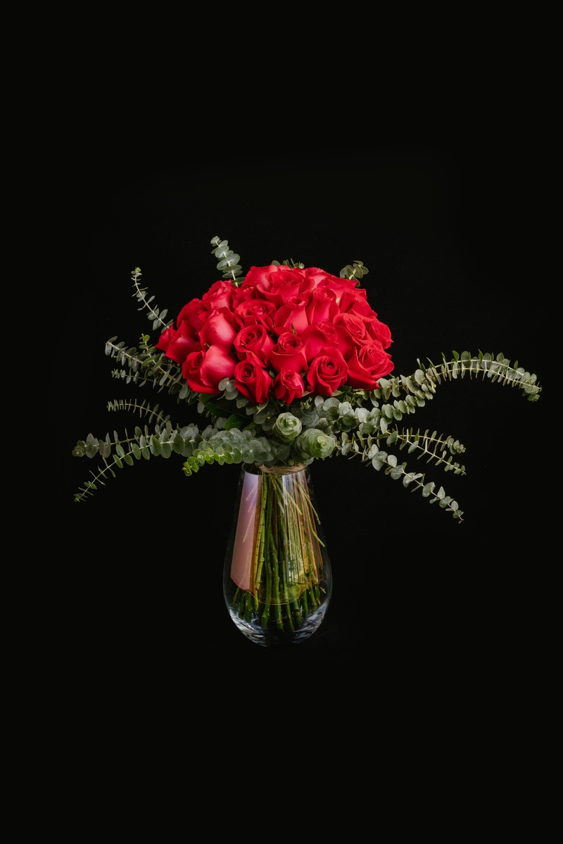 Darling - 紅色玫瑰花束 (12 支一束)
